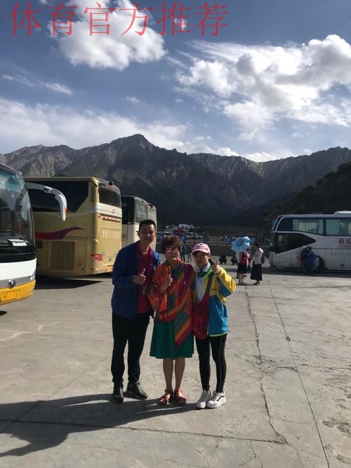 暖心之旅 | 五超联赛走进校园 暖心之旅 | 五超联赛走进校园